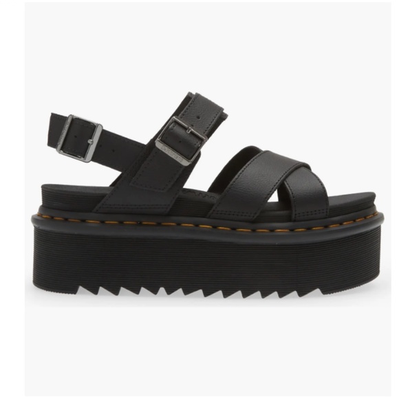 NIB $130 Dr. Martens Voss II Quad Strappy Platform Sandal (Women) in Black! - Picture 3 of 6